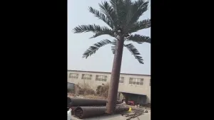Transporte de torre de árbol camuflado
