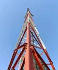 Torre de comunicación angular de acero de 3 patas