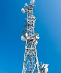 Torre de comunicación por microondas