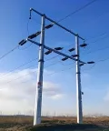Torre de transmisión de energía monopolar